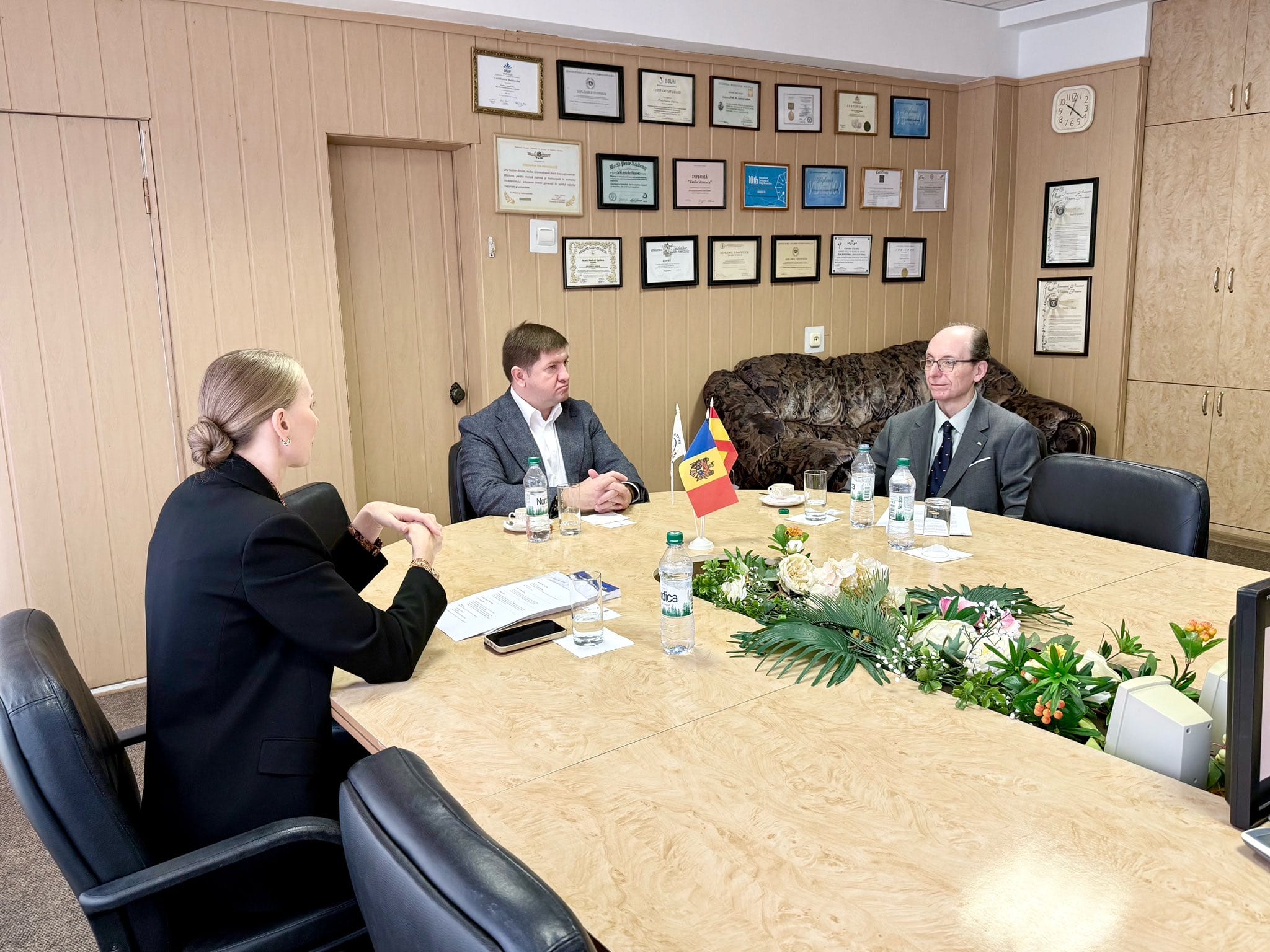 Vizita de curtoazie a E.S. Francisco Aguilera, Ministru plenipotențiar, Însărcinat cu Afaceri al Ambasadei Regatului Spaniei în Republica Moldova, la ULIM